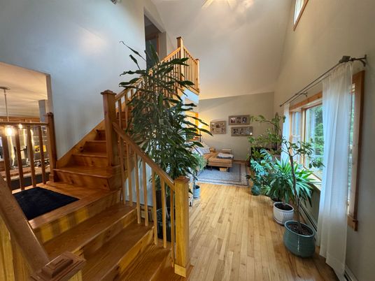 Interior, Living room, Pendant Lights, Wood Texture Flooring