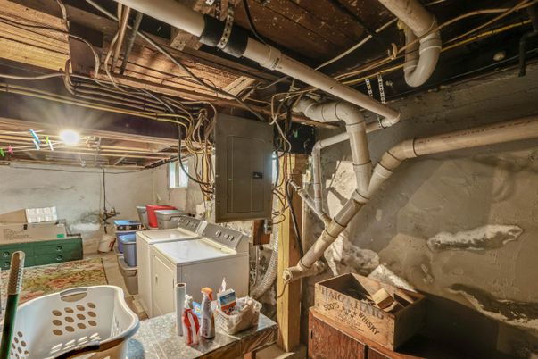 Interior, Washer