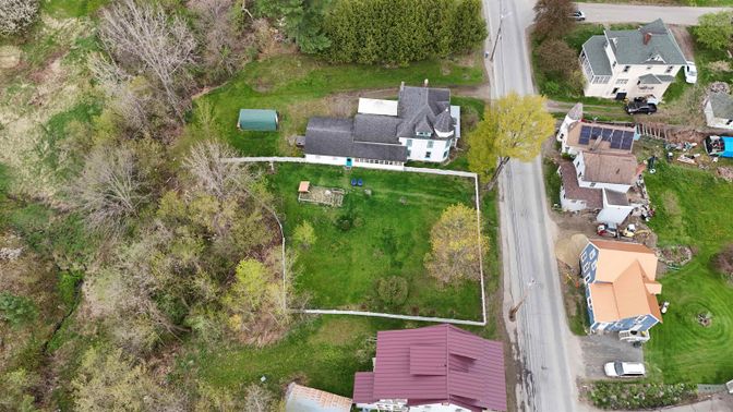 Exterior, Drone