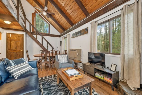 Dining room, Interior, Living room, Wooden Beams, Wooden Ceilings, Wood Texture Flooring
