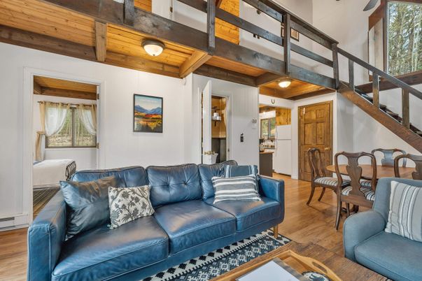 Dining room, Interior, Living room, Wooden Beams, Wooden Ceilings, Wood Texture Flooring