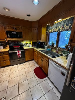 Interior, Kitchen, Recessed Lighting