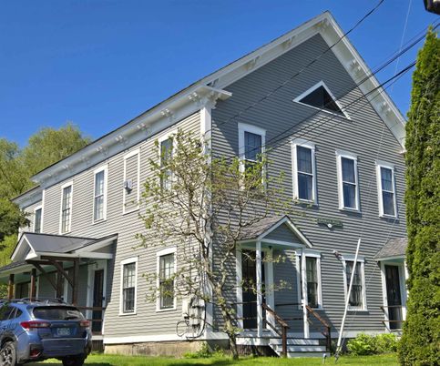 Exterior, Facade, Georgian