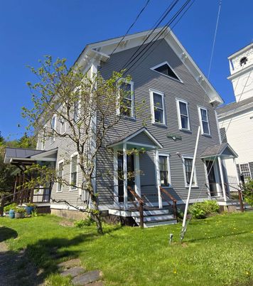Backyard, Exterior, Facade, Queen Anne Victorian