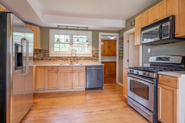 Interior, Kitchen, Stainless Steel Appliances, Wood Texture Flooring