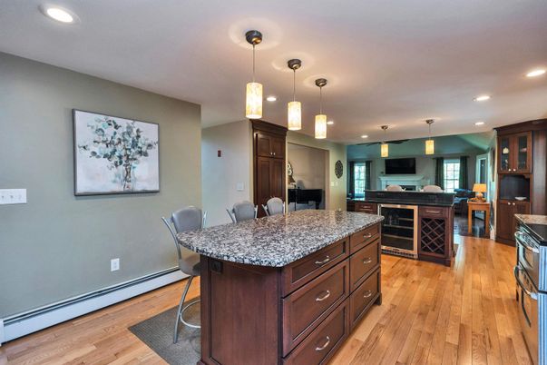 Dining room, Interior, Kitchen, Pendant Lights, Recessed Lighting, Wood Texture Flooring