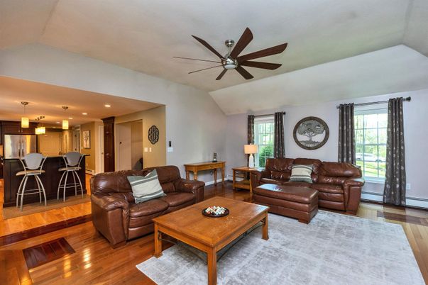 Dining room, Interior, Kitchen, Living room, Pendant Lights, Recessed Lighting, Wood Texture Flooring