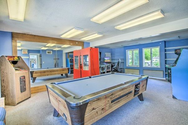 Billiard Table, Fitness Equipment, Game Room, Interior