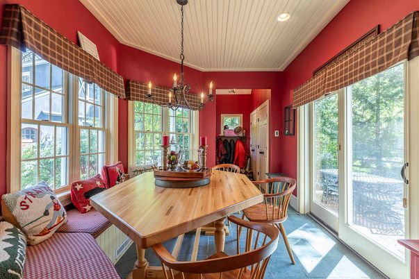 Chandelier, Dining room, Interior, Recessed Lighting
