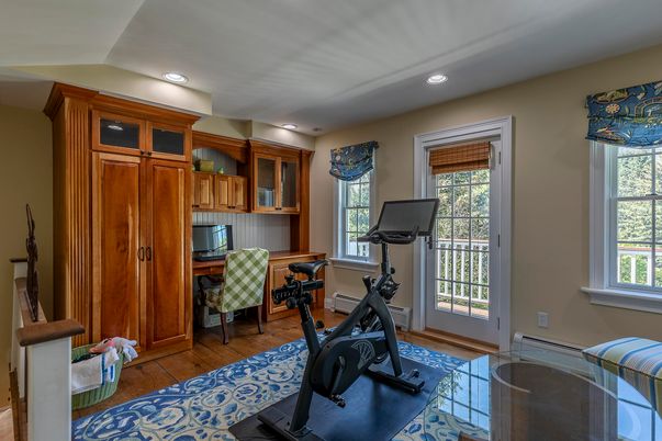 Fitness Equipment, Home Office, Interior, Recessed Lighting, Wood Texture Flooring