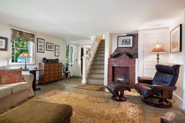 Fireplace, Interior