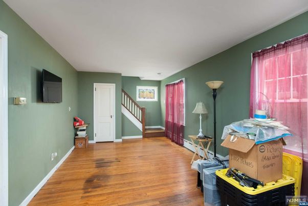 DE Listing image placeholder