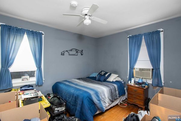 DE Listing image placeholder