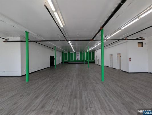 DE Listing image placeholder