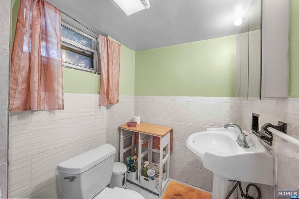 DE Listing image placeholder