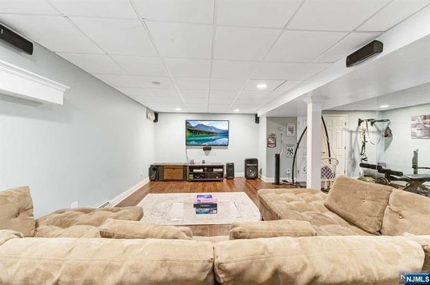DE Listing image placeholder