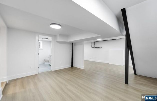 DE Listing image placeholder