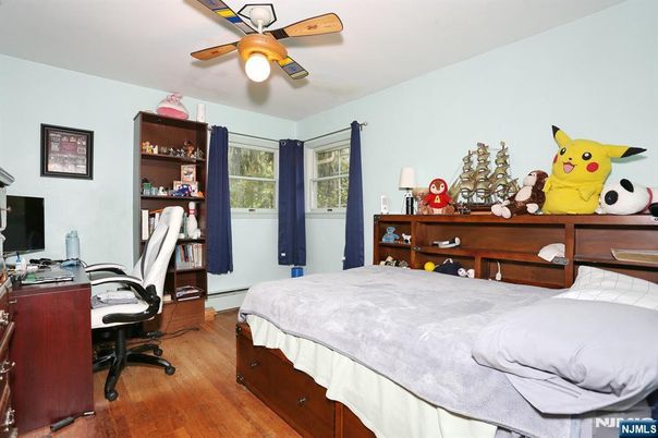 DE Listing image placeholder