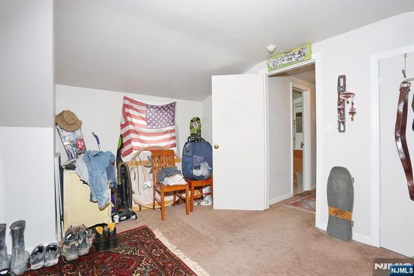 DE Listing image placeholder