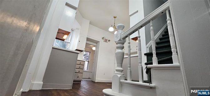 DE Listing image placeholder
