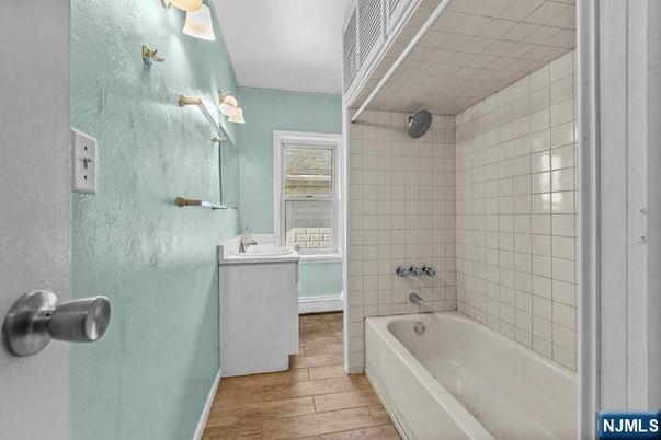 DE Listing image placeholder