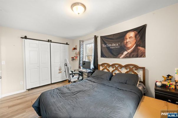 DE Listing image placeholder