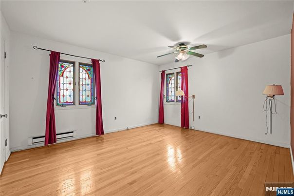 DE Listing image placeholder