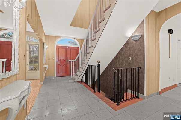 DE Listing image placeholder