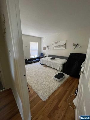 DE Listing image placeholder