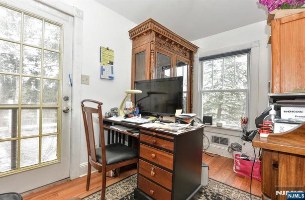 DE Listing image placeholder