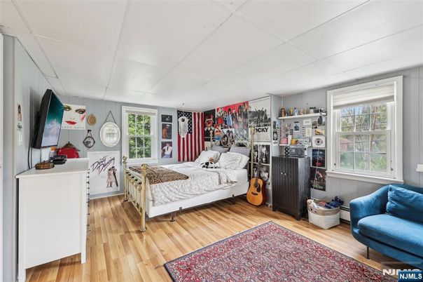 DE Listing image placeholder