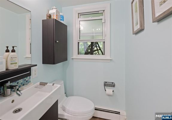 DE Listing image placeholder