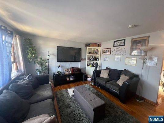 DE Listing image placeholder
