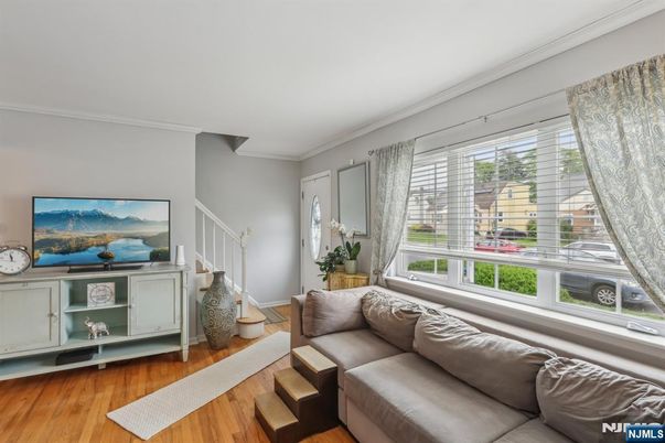 DE Listing image placeholder