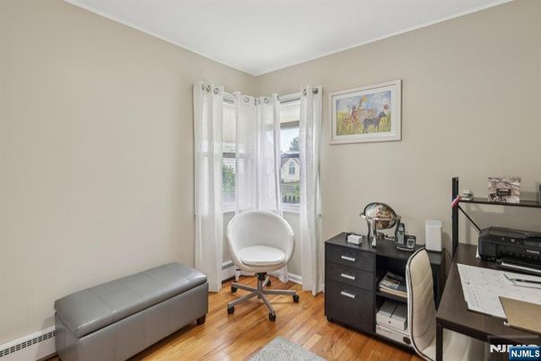 DE Listing image placeholder