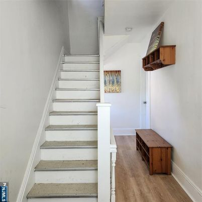 DE Listing image placeholder