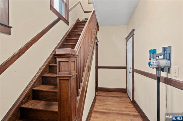 DE Listing image placeholder