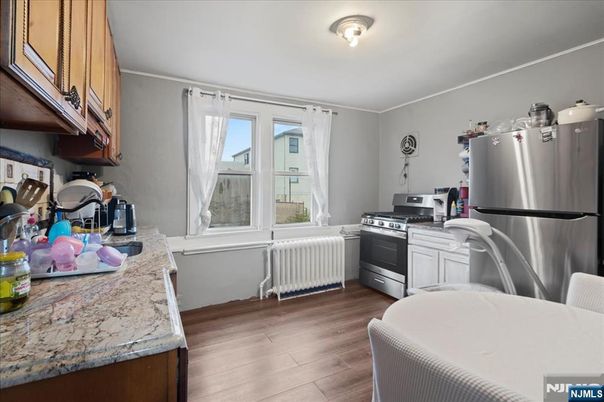 DE Listing image placeholder