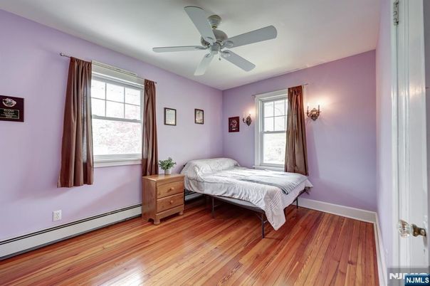 DE Listing image placeholder