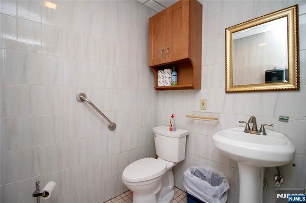 DE Listing image placeholder