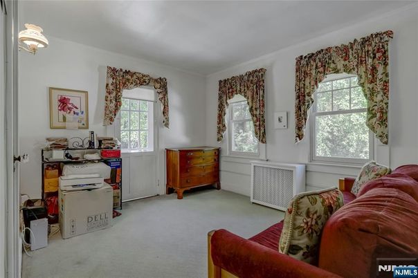 DE Listing image placeholder