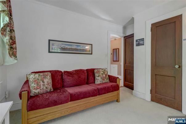DE Listing image placeholder