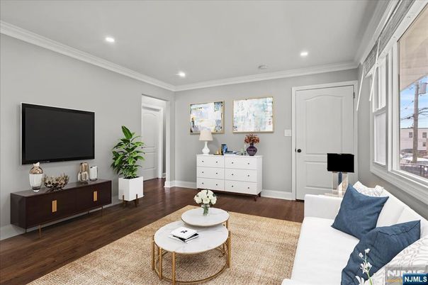 DE Listing image placeholder