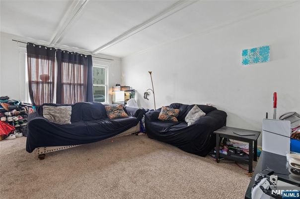 DE Listing image placeholder