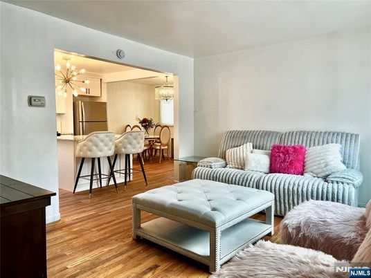 DE Listing image placeholder