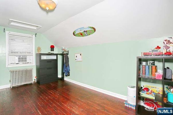 DE Listing image placeholder