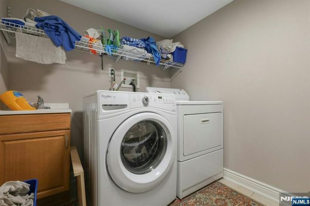 DE Listing image placeholder