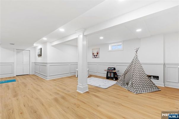 DE Listing image placeholder