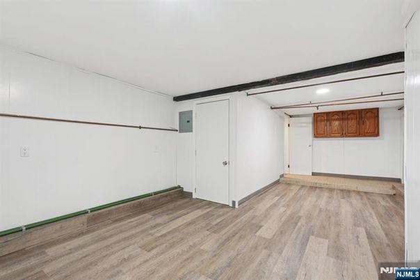 DE Listing image placeholder