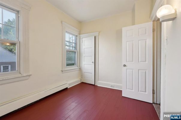 DE Listing image placeholder